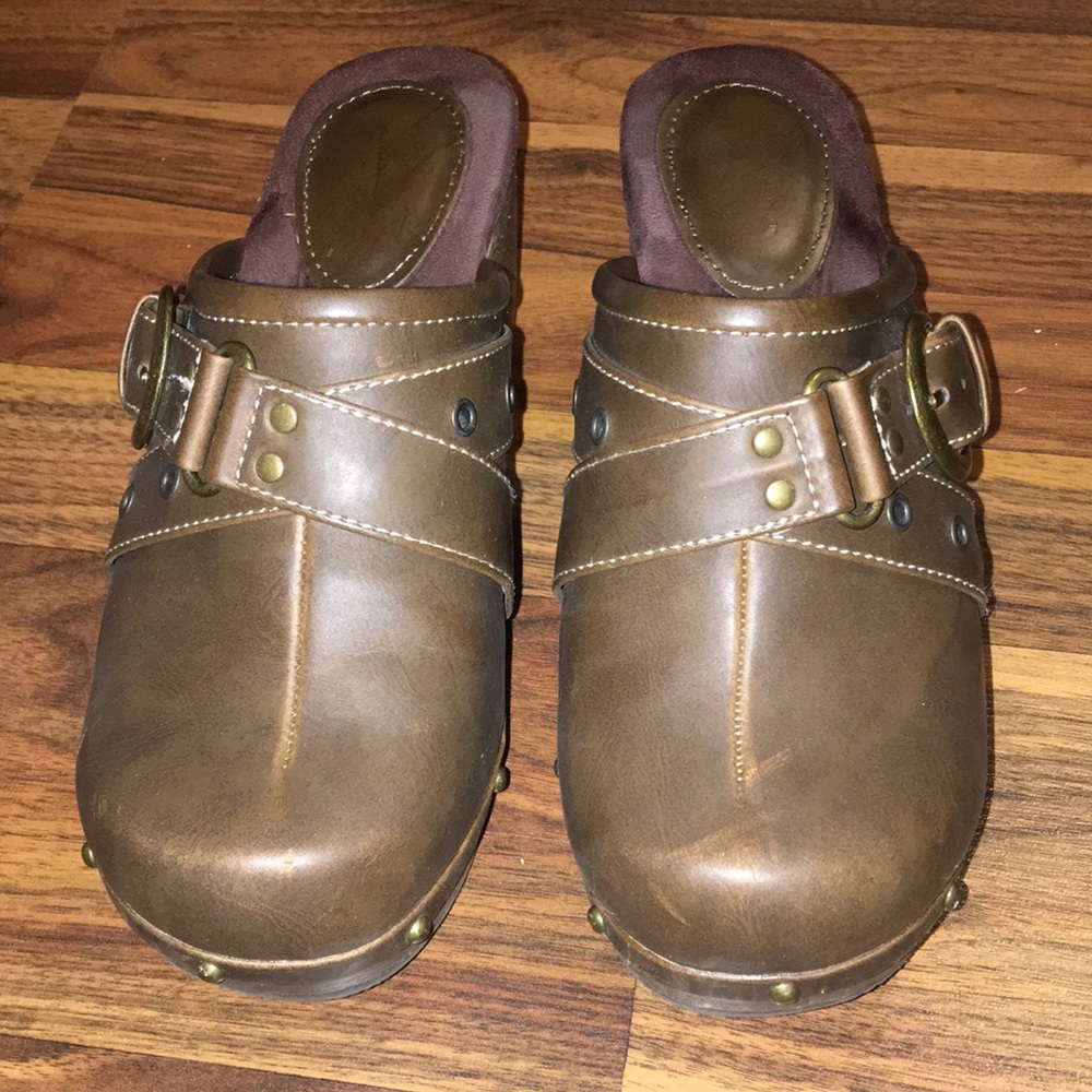 Bingo Clogs “Brighton”